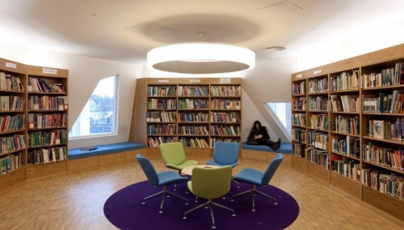 Small Library Area, Stoke Sixth Form College